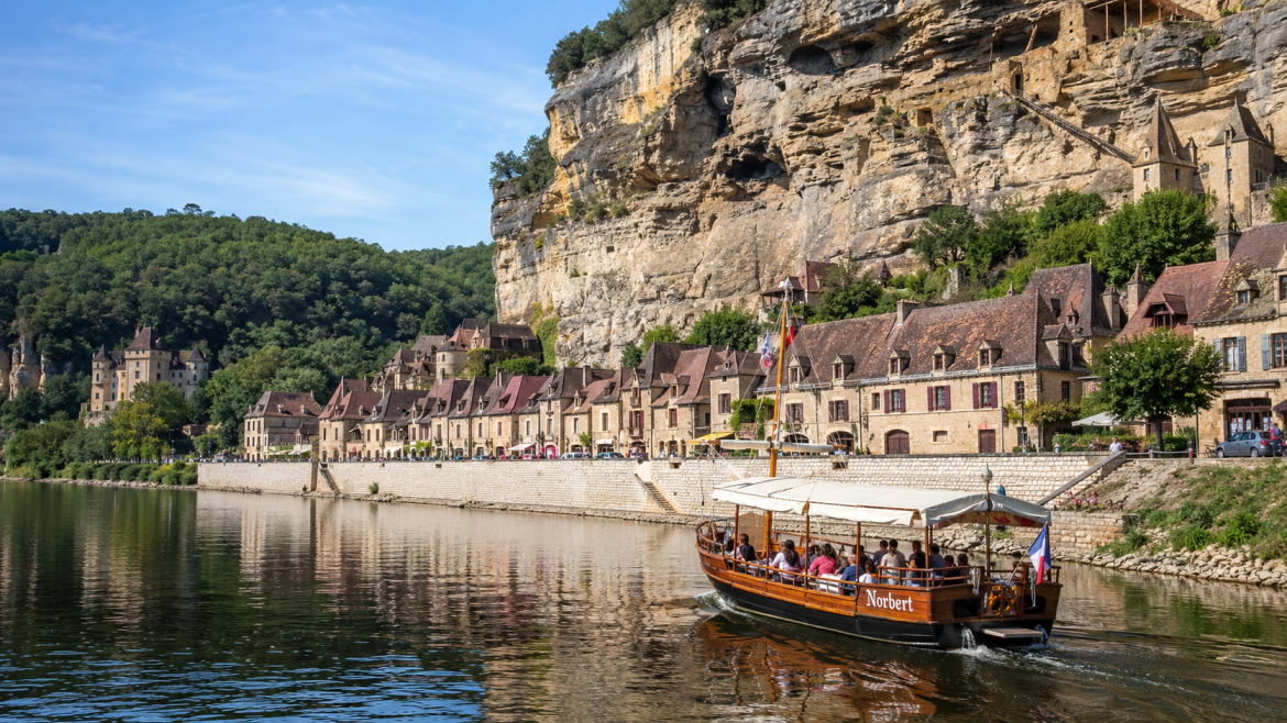 Roque-Gageac-Dordogne-Sud-Ouest-France
